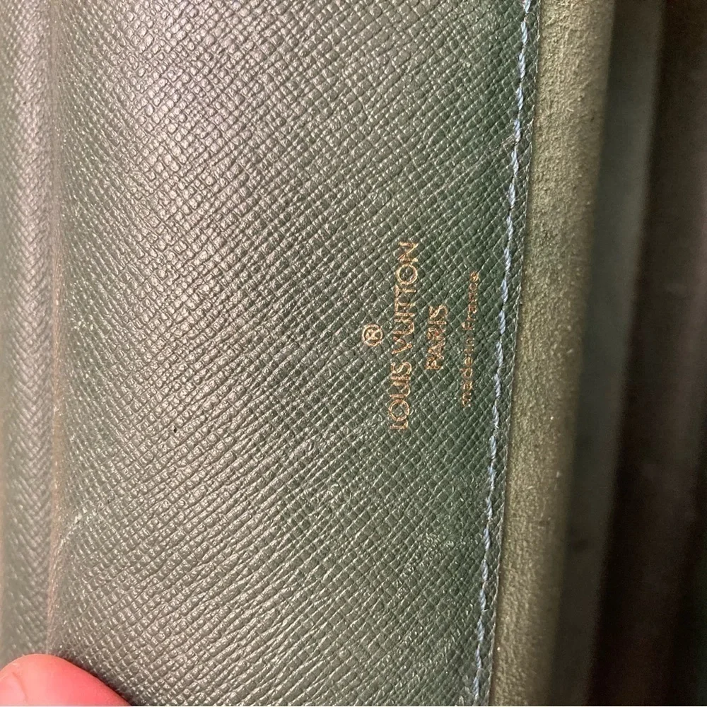 Louis Vuitton epi briefcase pictures 2/2